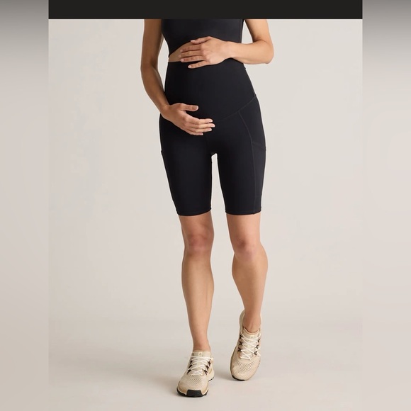 EUC Quince Set of High-Waisted Maternity Legging & Pocket Shorts - Picture 3 of 8